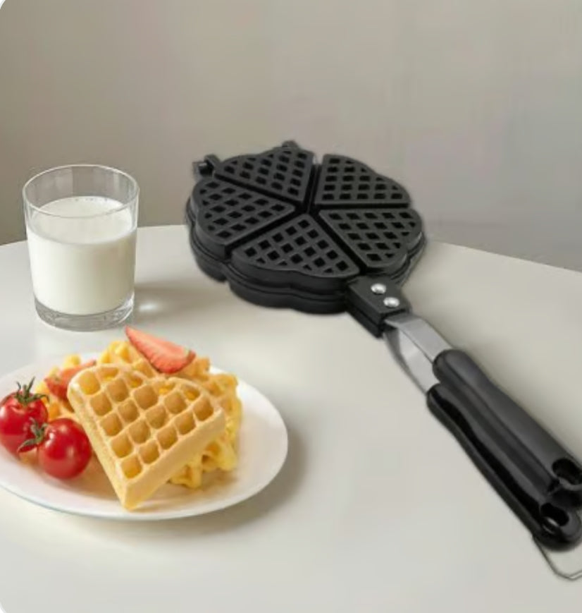 Poêle à gaufre forme cœur ❤️مِقلاة وافل على شكل قلب ❤️🧇